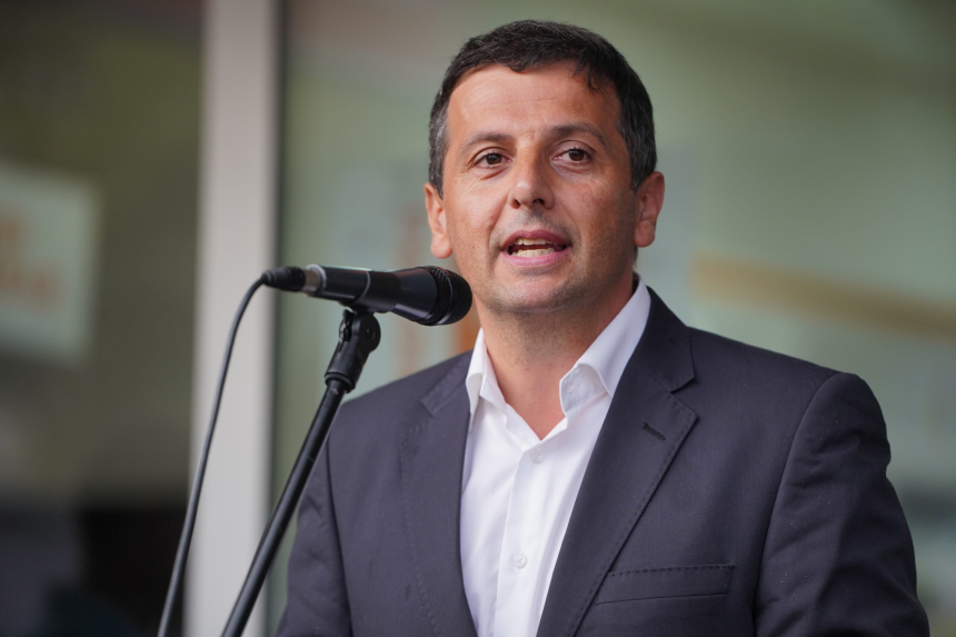 TREĆA LIGA OPOZICIJE: Koji legitimitet ima Nebojša Vukanović?